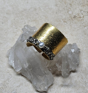 RING - Brass texturized Ring with Pyrite and Pearl - R-1126