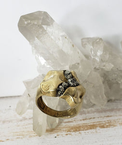 RING -  Brass texturized ring -  R-1092