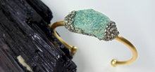 Load image into Gallery viewer, BRACELET -  Brass cuff with Fuchsita stone        BR-216
