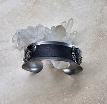Load image into Gallery viewer, BRACELET - Concave Stainless Steel  cuff with black leather and Onyx - BR-251