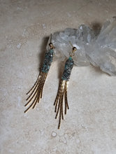 Load image into Gallery viewer, EARRING - Gold Plated fringe earring with Emerald stones - EAR-130Thin