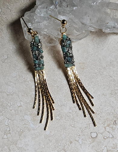EARRING - Gold Plated fringe earring with Emerald stones - EAR-130Thin