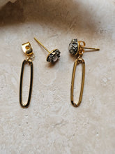 Load image into Gallery viewer, EARRING -  Post Stud earring with Pyrite and organic Pearl - EAR-494
