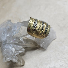 Load image into Gallery viewer, RING - Brass texturized ring with Pyrite stones - R- 1122