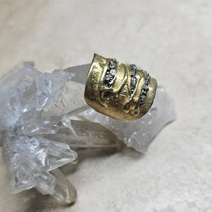 RING - Brass texturized ring with Pyrite stones - R- 1122