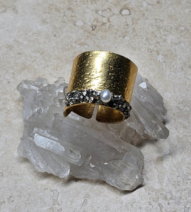 RING - Brass texturized Ring with Pyrite and Pearl - R-1126