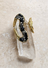 Load image into Gallery viewer, RING - Gold plated open textured Ring with Onyx Stones -R-1148