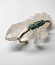 Load image into Gallery viewer, BRACELET - Brass cuff with Amazonite stones  -    BR-120 Amazonite