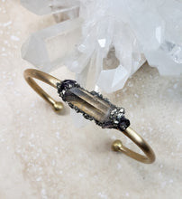 Load image into Gallery viewer, BRACELET - BRASS CUFF WITH  QUARTZ AND AMETHYST - BR-238