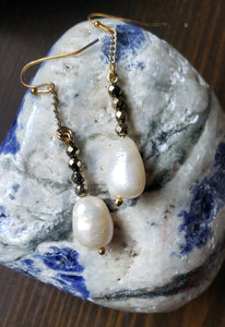 EARRING - White organic pearl dangle earring with Pyrite beads - EAR-429