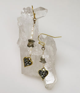 EARRING - Gold brass small heart dangle earring  with stones      EAR-436