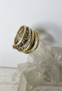 RING - Brass spiral rind with raw Pyrite stones  -  R-1097